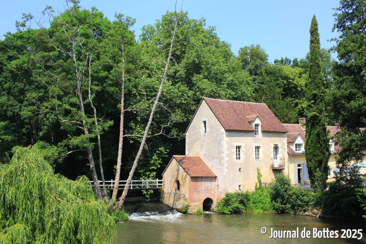 Un moulin sur la route