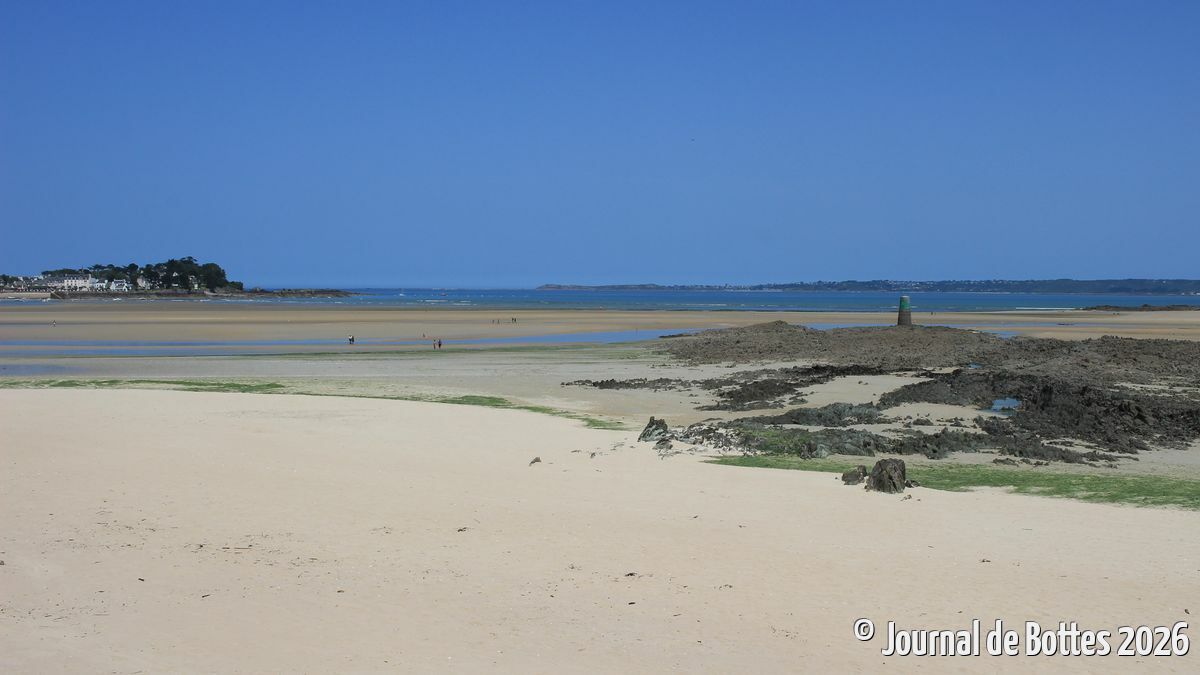 plage du fond de la baie